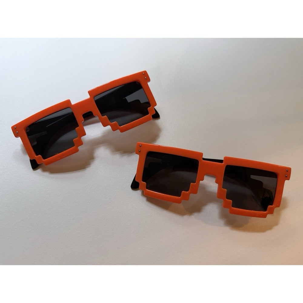 8 BIT Pixel Retro Sunglasses Pixelated Video game Party Glasses‎ Lot Of 2